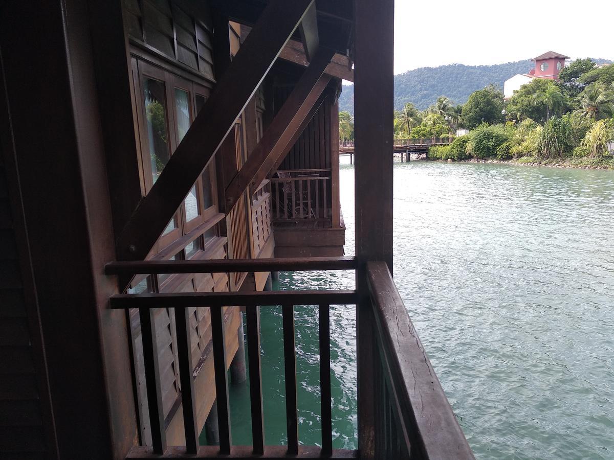 Langkawi Lagoon Resort Water Chalet Pantai Cenang  Buitenkant foto